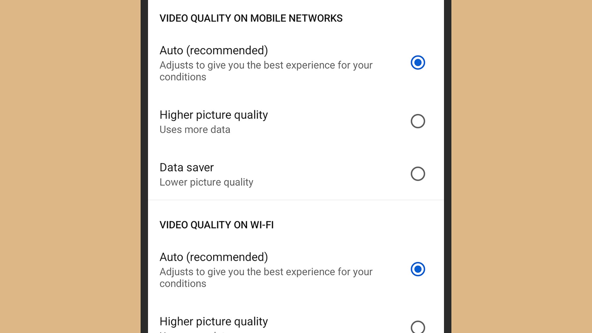 Puedes elegir la calidad del vídeo en redes móviles y wifi.
