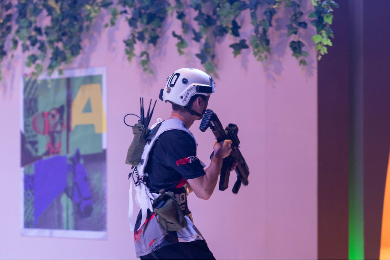 Jugar bien ya no es suficiente en el competitivo actual. El phygital está obligando a los gamers a combinar habilidad digital, resistencia física y adaptación real para competir de una forma completamente distinta