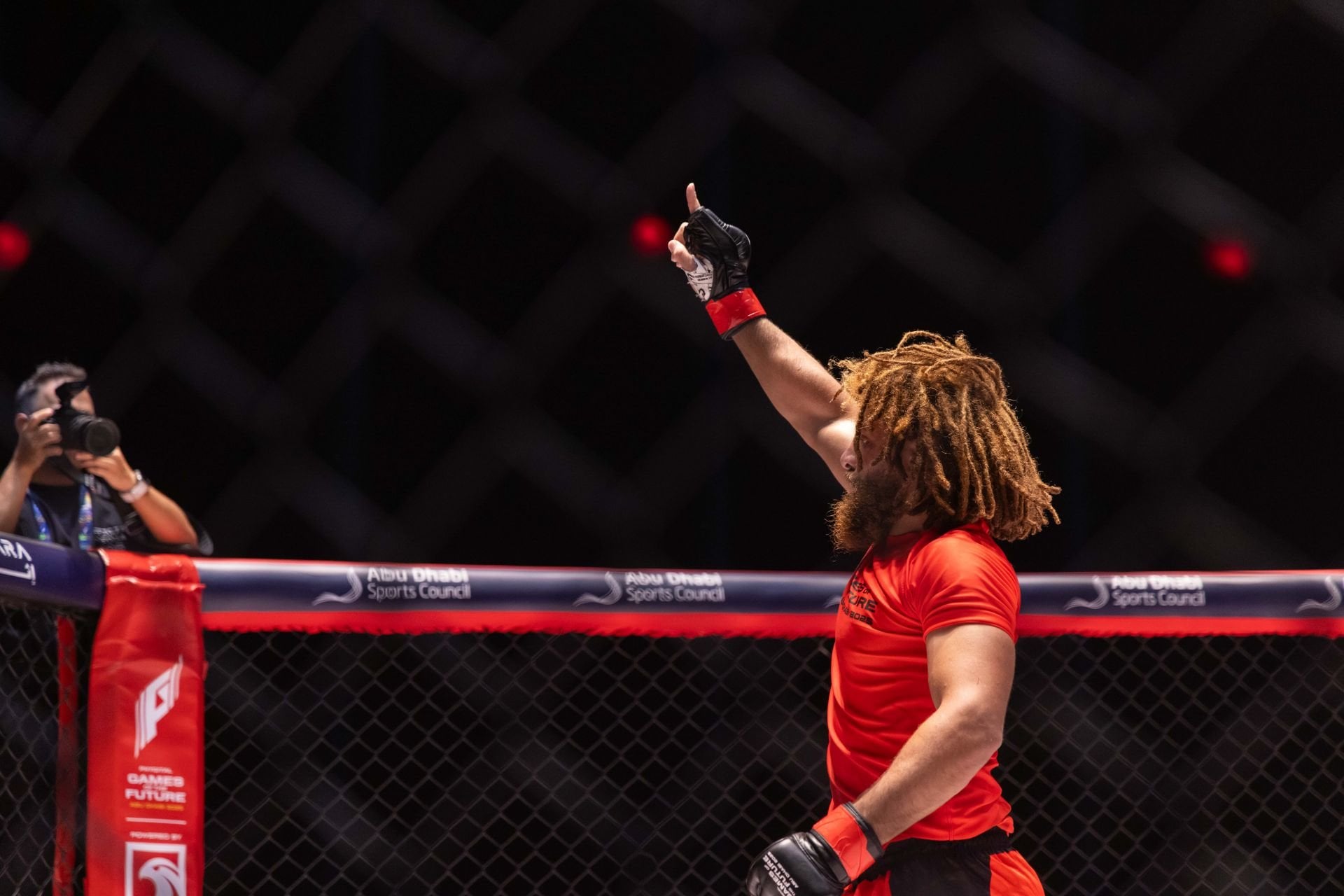 Fatal Fury: City of the Wolves será el juego oficial de Phygital Fighting en los Games of the Future 2026. Y eso convierte una idea ya extraña en algo todavía más salvaje: primero se pelea en pantalla y luego en una jaula real