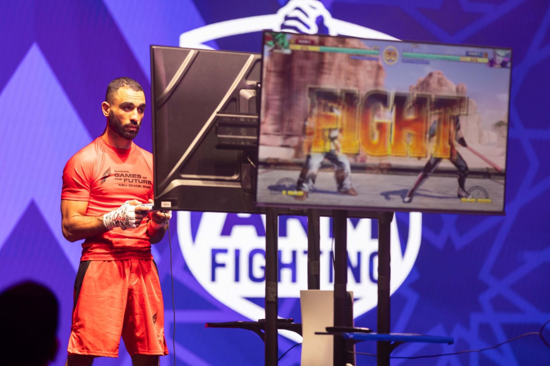 Fatal Fury: City of the Wolves será el juego oficial de Phygital Fighting en los Games of the Future 2026. Y eso convierte una idea ya extraña en algo todavía más salvaje: primero se pelea en pantalla y luego en una jaula real